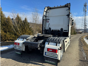 Тягач SCANIA R520 V8: фото 5 Тягач SCANIA R520 V8: фото 5