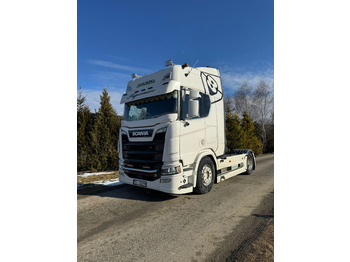 Тягач SCANIA R520 V8: фото 2 Тягач SCANIA R520 V8: фото 2