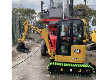 Мини-экскаватор CATERPILLAR 302