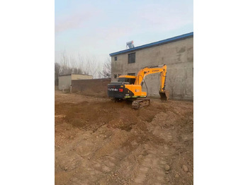 Мини-экскаватор HYUNDAI