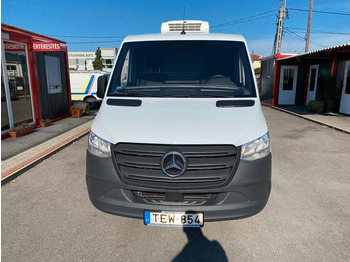 Фургон-рефрижератор MERCEDES-BENZ Sprinter 211