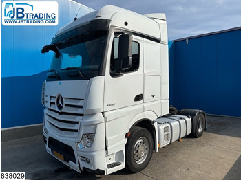 Тягач MERCEDES-BENZ Actros 1842