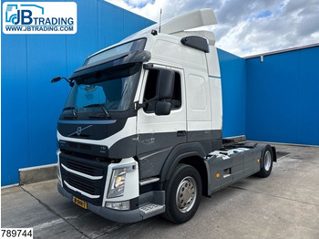 Тягач VOLVO FM 420