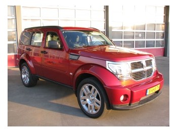Легковой автомобиль Dodge Nitro Van 2.8 Crd 4x4 Sxt NAVI.LEER,38.000: фото 1