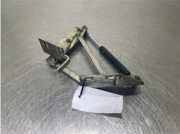 Рама/ Шасси для Строительной техники Schaeff SKL834-0451019031-Hinge left/Scharnier: фото 3