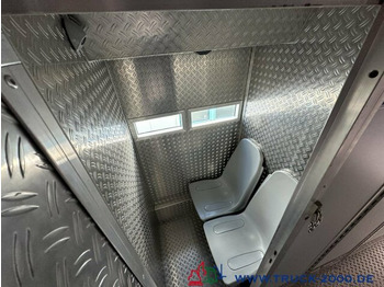 Автобус Setra Gefangentransporter 15 Zellen-29 Gefangenenbus: фото 5