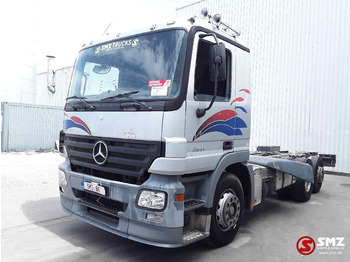Грузовик-шасси Mercedes-Benz Actros 2541 manual 6x2: фото 3