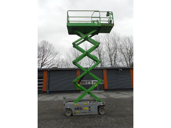 Грузовик с подъемником GENIE GS2646