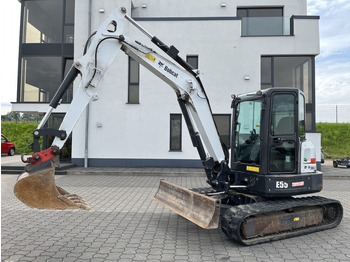 Мини-экскаватор BOBCAT E55
