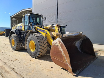 Колёсный погрузчик KOMATSU WA475
