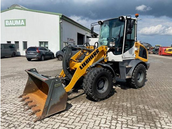 Колёсный погрузчик LIEBHERR L 507