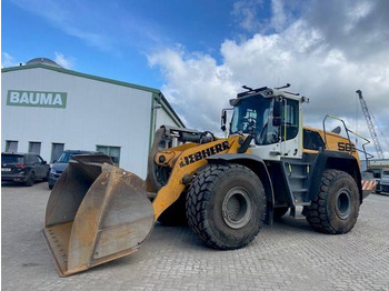 Колёсный погрузчик LIEBHERR L 566