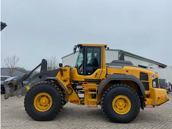 Колёсный погрузчик VOLVO L120H