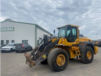 Колёсный погрузчик VOLVO L120H