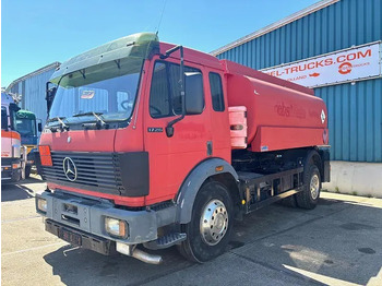 Грузовик-цистерна MERCEDES-BENZ SK