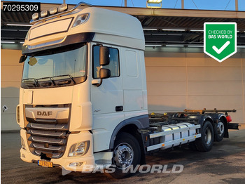 Грузовик-контейнеровоз/ Сменный кузов DAF XF 450