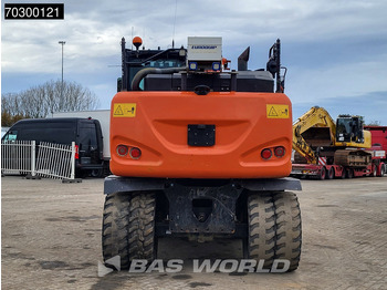 Колёсный экскаватор Hitachi ZX140W -6: фото 3