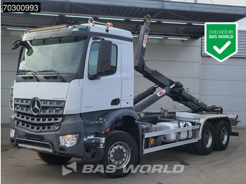 Крюковой мультилифт MERCEDES-BENZ Arocs 3342