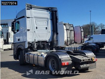 Тягач Mercedes-Benz Actros 1851 Actros 4X2 BigSpace 2x Tanks: фото 2