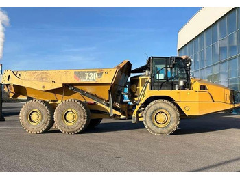 Сочленённый самосвал CATERPILLAR 730