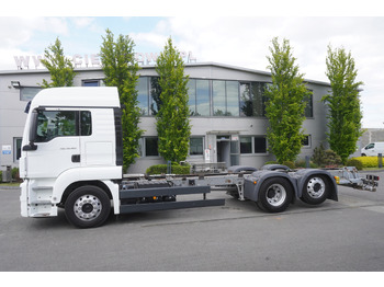 Грузовик-шасси MAN TGS 26.420 / 7.5 m chassis / 14.5 t load cap. / Sleeping cab: фото 2