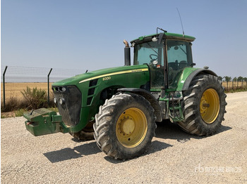 Трактор JOHN DEERE 8330