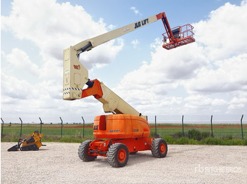 Коленчатый подъемник JLG