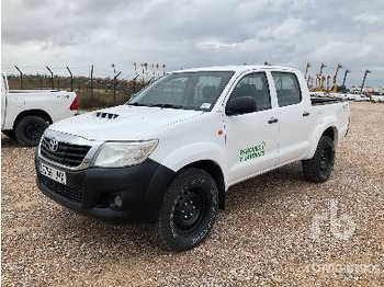 Пикап TOYOTA Hilux