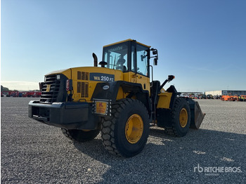 Колёсный погрузчик 2003 Komatsu WA250-5 Pala gommata: фото 3