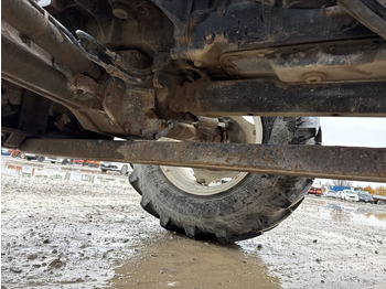 Трактор 2004 New Holland TD90D 4WD Tractor: фото 5