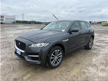 Внедорожник JAGUAR