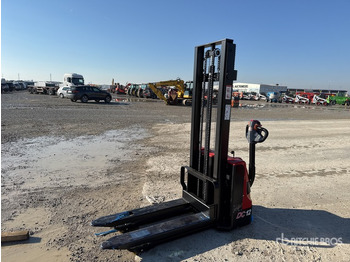 Штабелер HELI