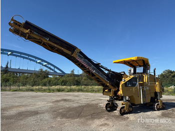 Дорожная фреза CATERPILLAR