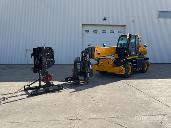 Телескопический погрузчик JCB