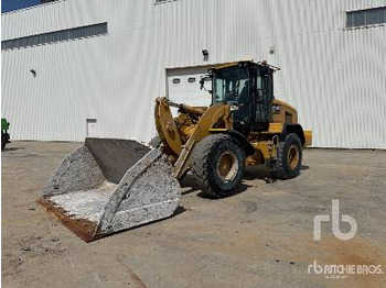 Колёсный погрузчик CATERPILLAR 938K