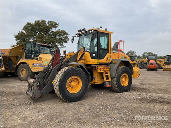 Колёсный погрузчик VOLVO L90H