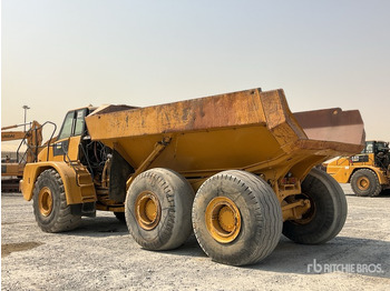 Сочленённый самосвал 2004 Cat 740: фото 4 Сочленённый самосвал 2004 Cat 740: фото 4