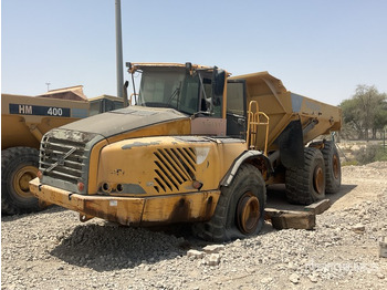 Сочленённый самосвал VOLVO A40D