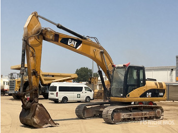 Гусеничный экскаватор CATERPILLAR 320D