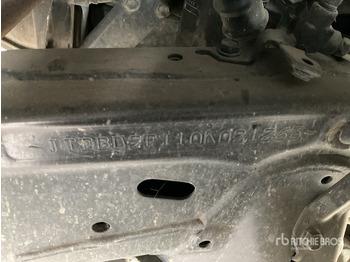 Внедорожник TOYOTA