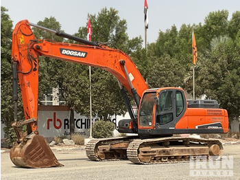 Гусеничный экскаватор DOOSAN DX300LC-9C