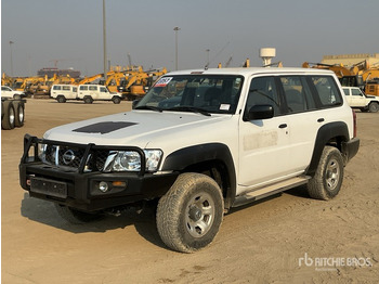 Внедорожник NISSAN