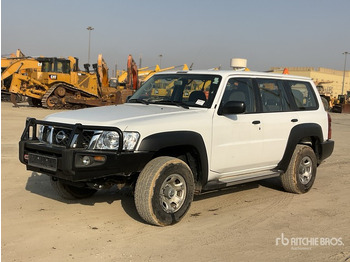 Внедорожник NISSAN