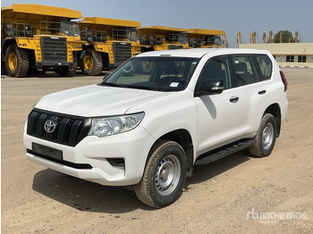 Внедорожник TOYOTA