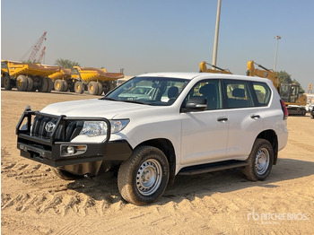 Внедорожник TOYOTA