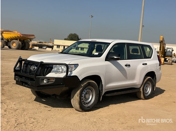 Внедорожник TOYOTA