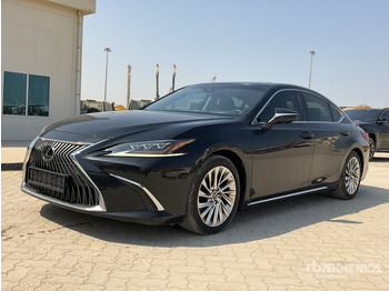 Легковой автомобиль