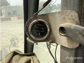 Короткобазный кран KATO