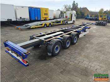 Полуприцеп-контейнеровоз/ Сменный кузов KÖGEL S24