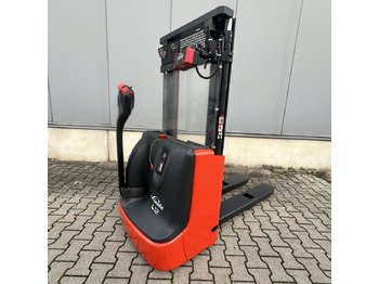 Штабелер LINDE L12